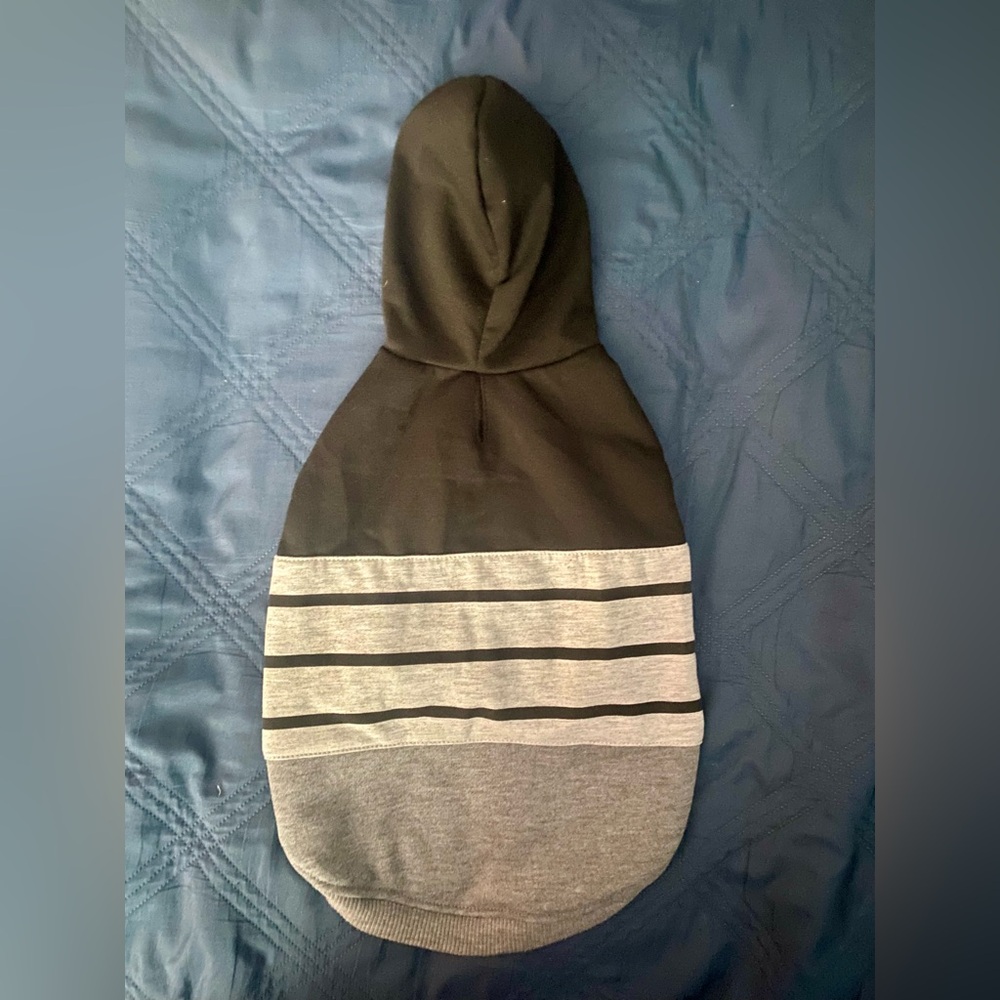 BRAND NEW !! Dog Hoodie